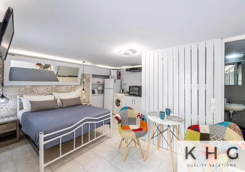 Little Studio in Argostoli (semi ground floor level)