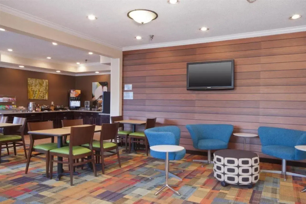Spark By Hilton Moline Quad Cities