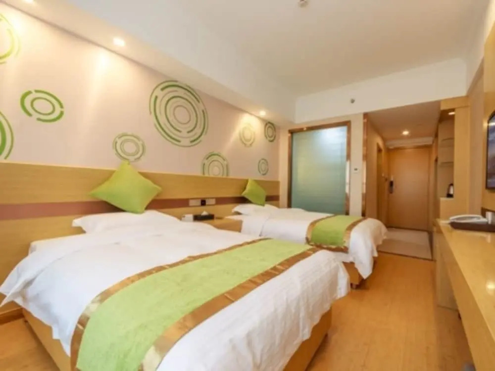 GreenTree Inn Chengdu Zoo Zhaojue Temple South Road Subway Station Express Hotel Chengdu