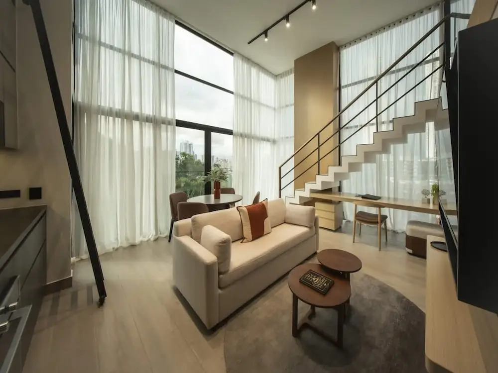 Luxury 2br Apt Pool Access