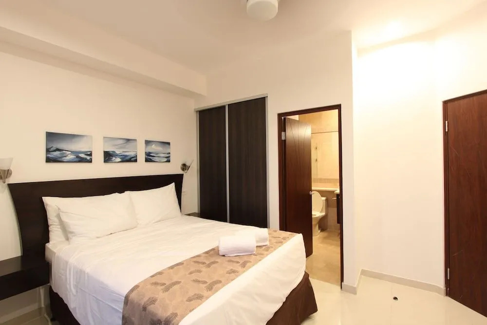 PACIFIC SUITES Boutique Hotel and Bistro
