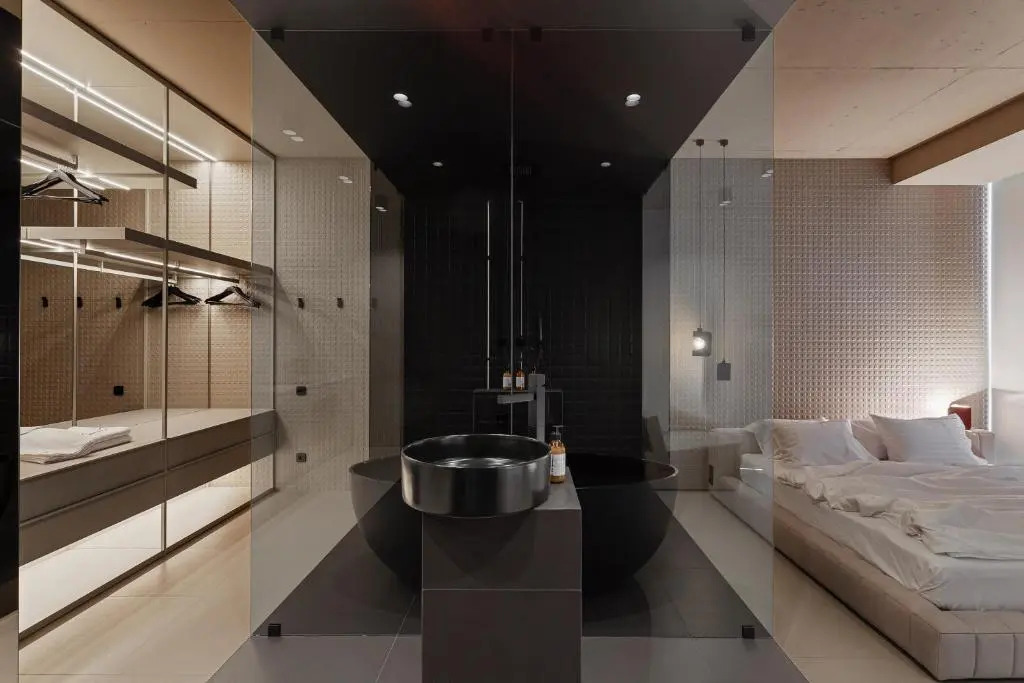 Sea and Sky Apartment