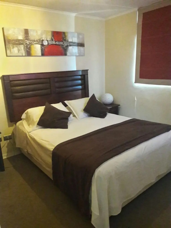 Plaza Apartment