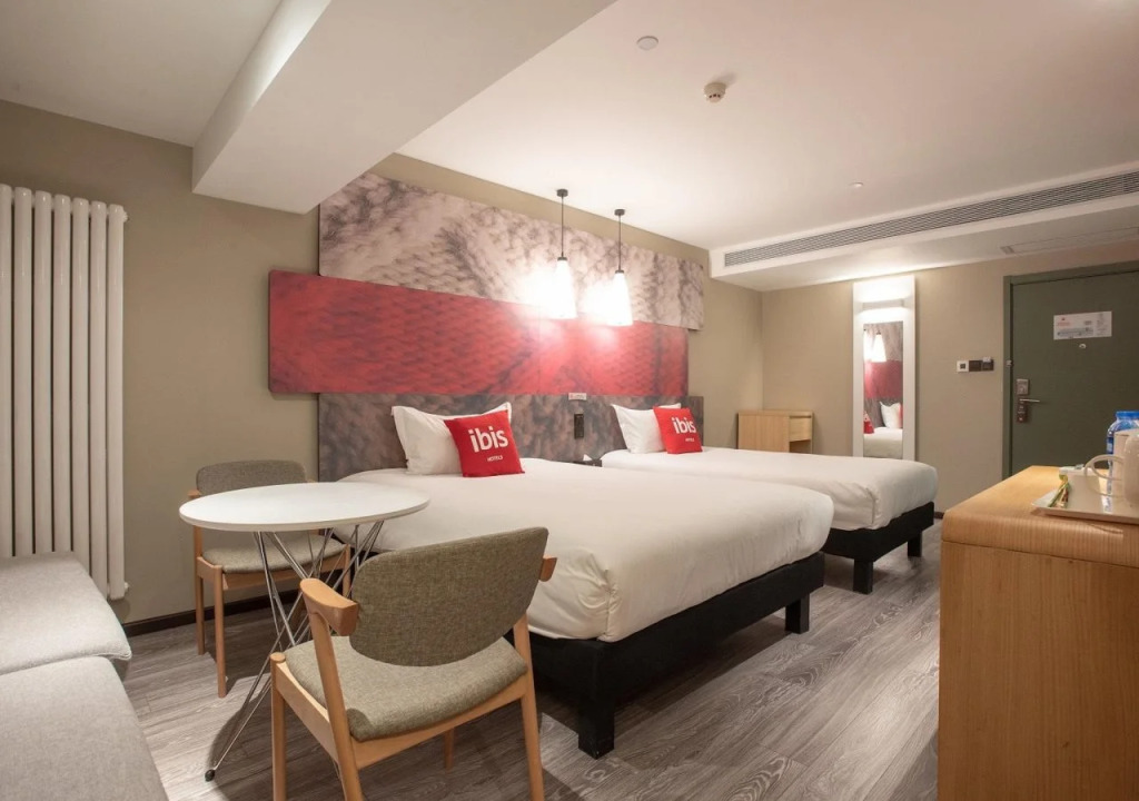 ibis Lanzhou Peili Square