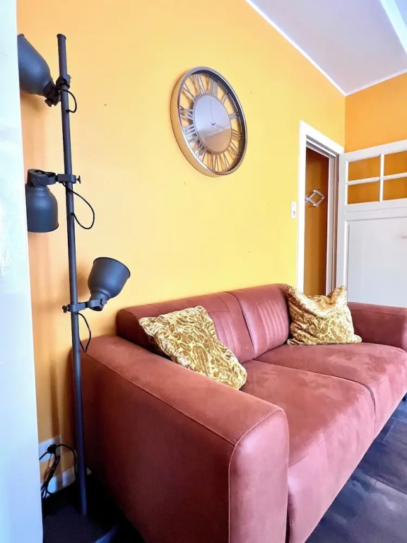 Beachfront & Sea View Sleeps 6