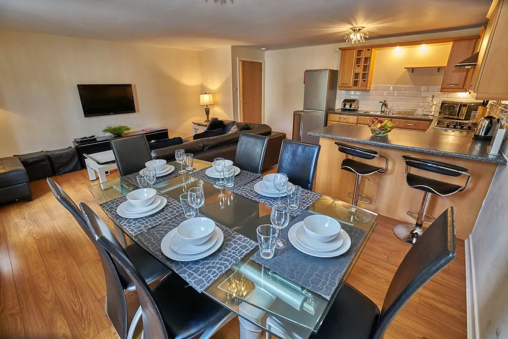 Edinburgh Pearl Apartments - Haymarket Residence