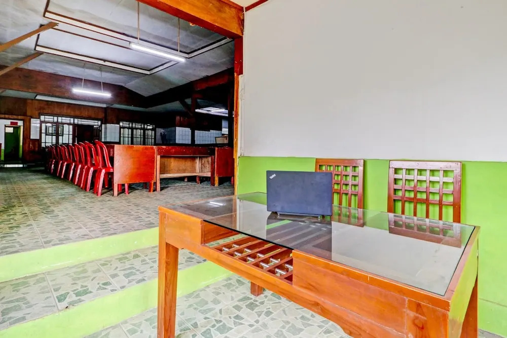 OYO Homes 90850 Cibeunying Eco Tourism Homestay Cibodas Maribaya 2