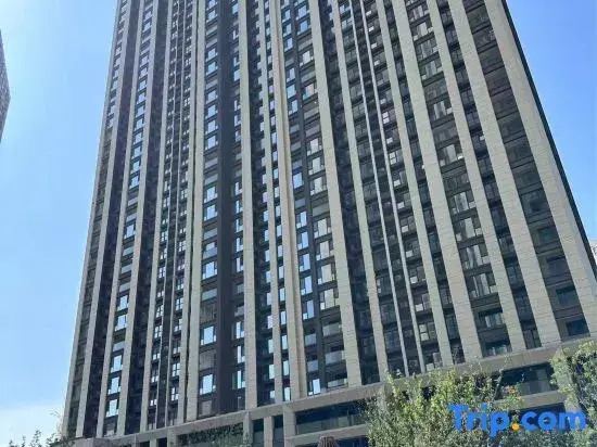 Xingyu Seaview Movie Apartment