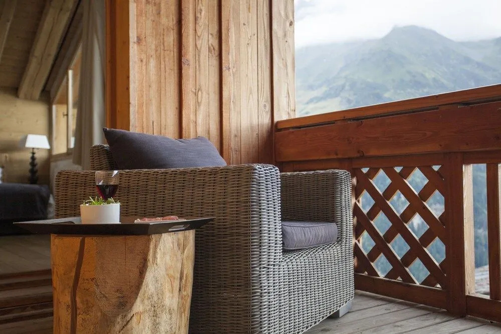 Chalet White Eden