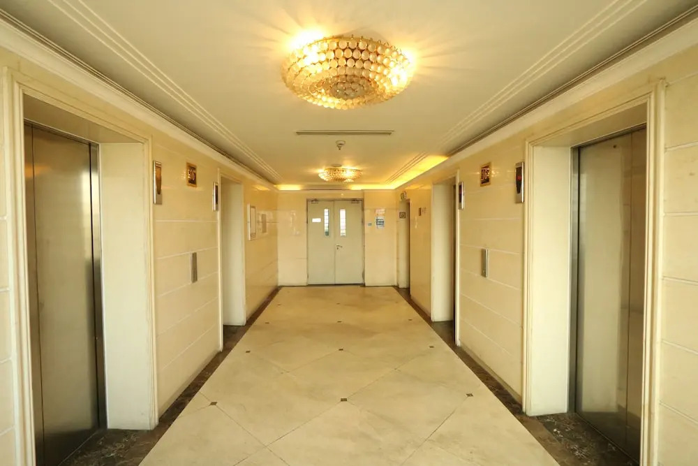 Warm Journey Apartment