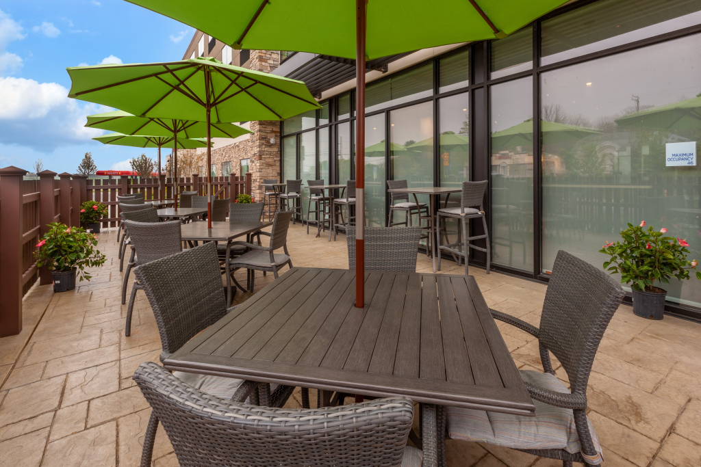 Holiday Inn Express & Suites Brunswick - Harpers Ferry Area by IHG