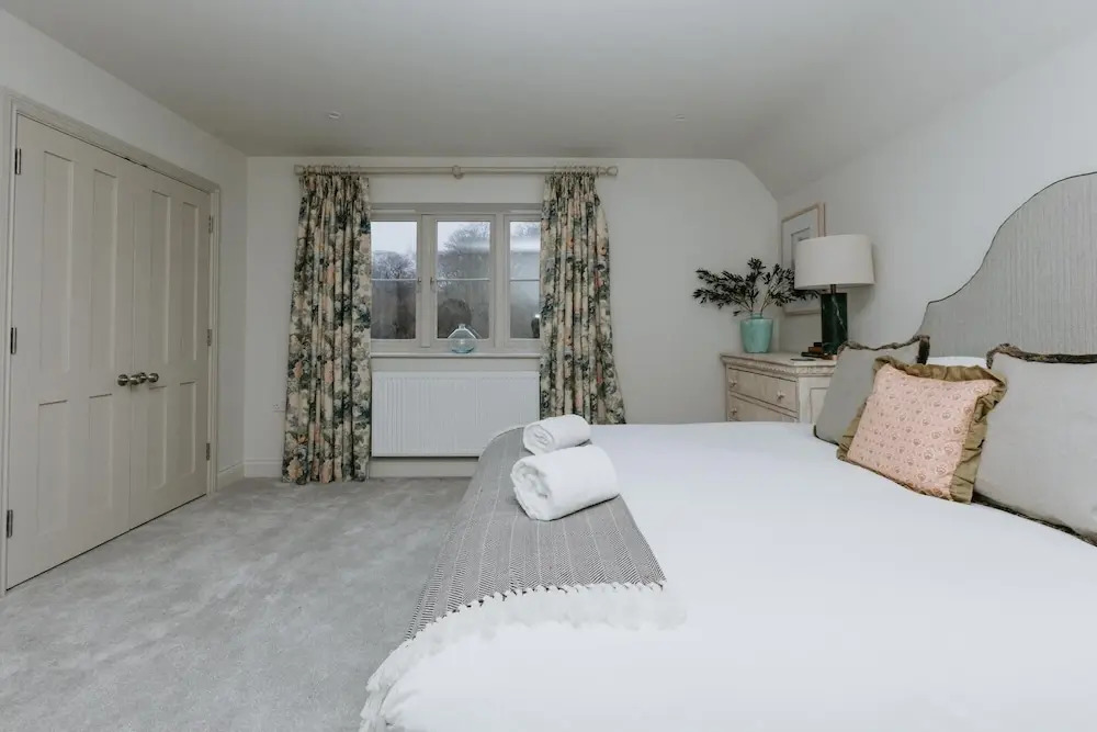The Dragonfly - Central 2 Bedroom House