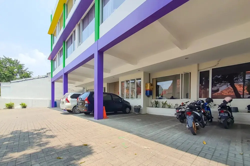Urbanview Hotel Pondok Mas Cirebon By RedDoorz