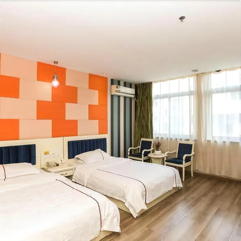 Super 8 Hotel
