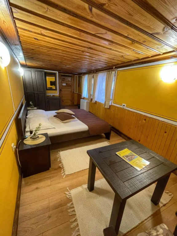 Guest rooms Colorit