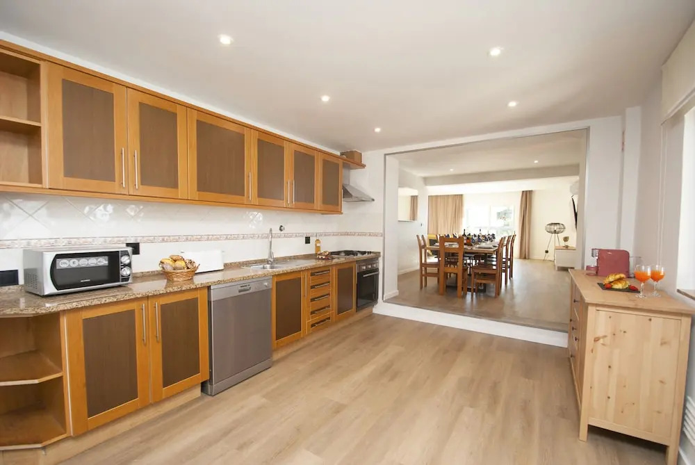 Villa Hollywood - Sítio calmo com piscina aquecível e BBQ - Albufeira
