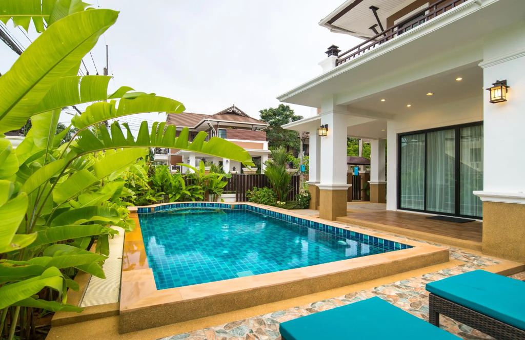 Baan Ari Pool Villa