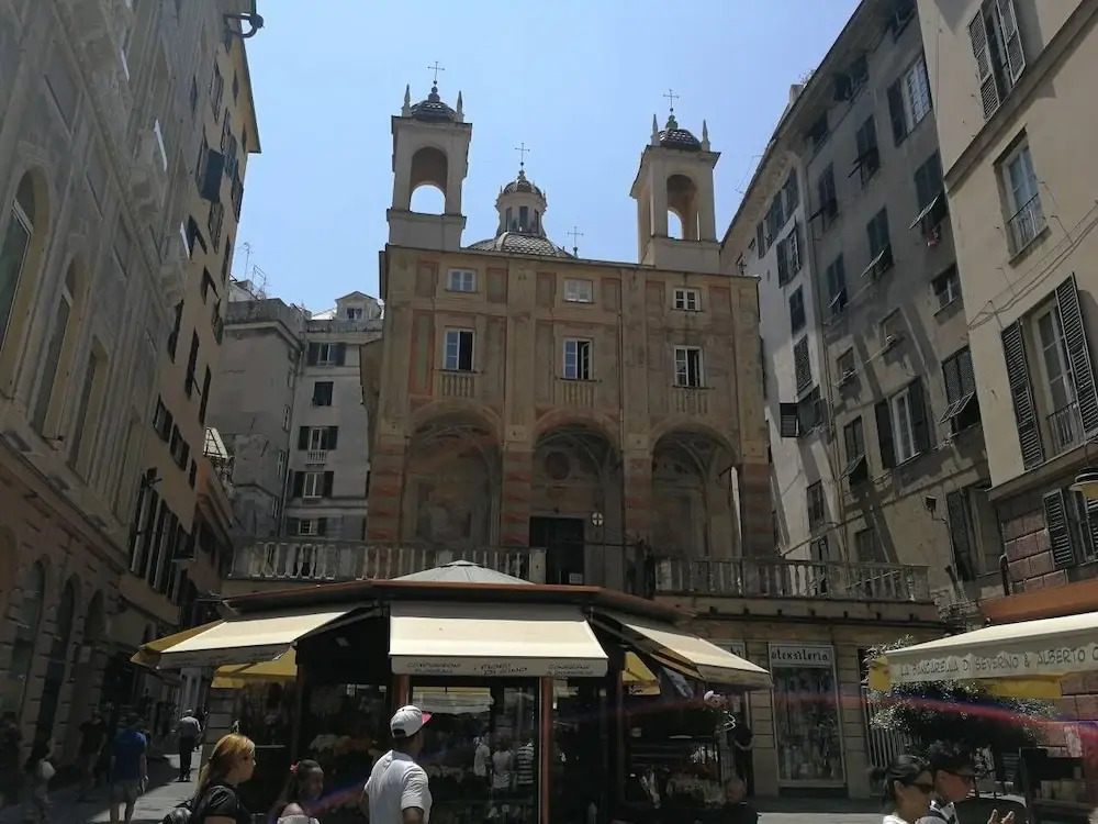 Altido Antico Moderno nel Cuore di Genova