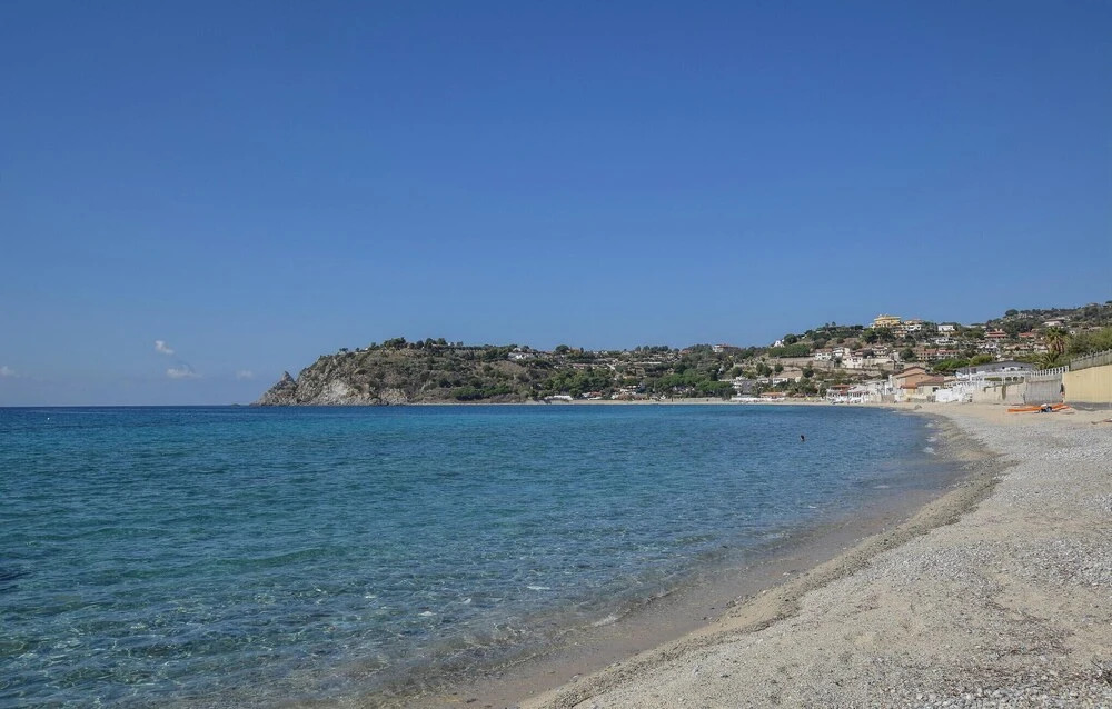 Stunning Home in Marina di Modica With Wifi and 2 Bedrooms