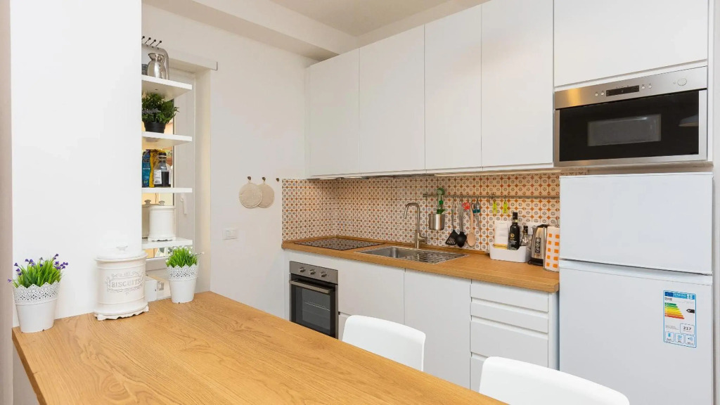 Rental in Rome Annietta Apartment