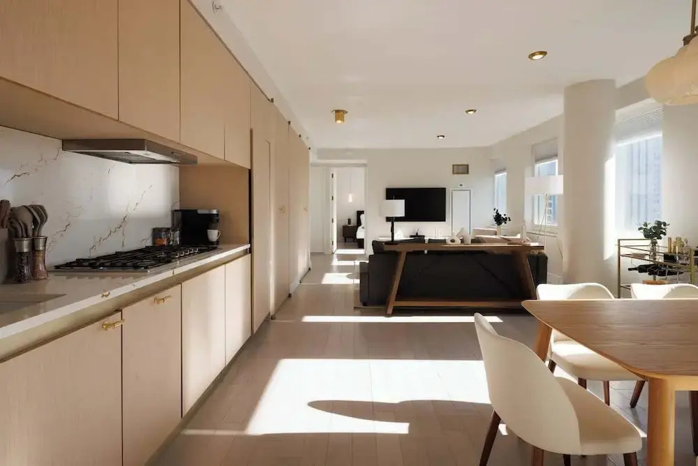 Exclusive Midtown Luxury Step From Times Square!