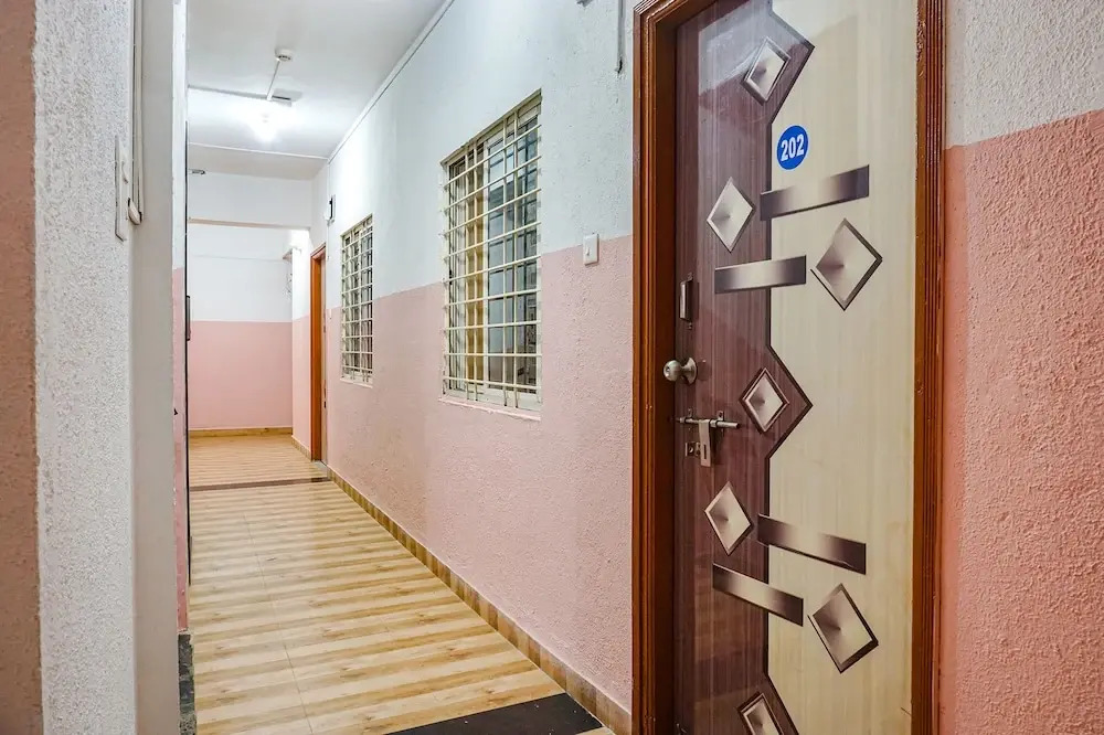 FabHotel Lake View - Chinmaya Vitthal Mandir