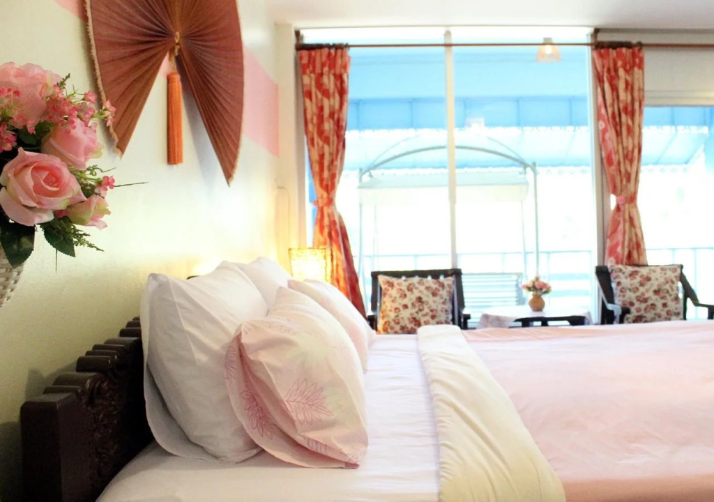 Bai Bua Beach Resort