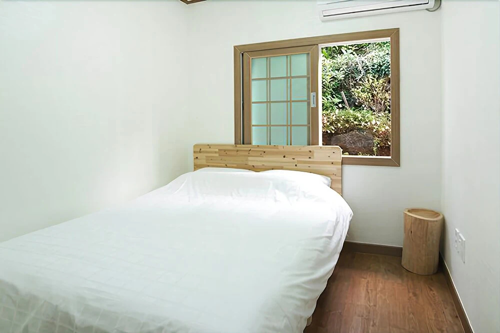 Jeju Haeyum Pension