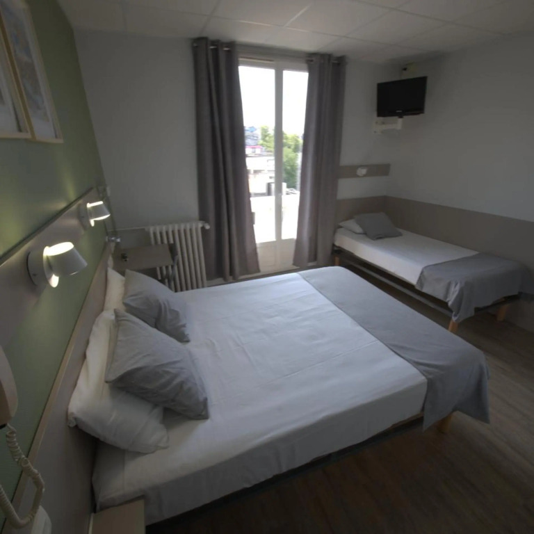 Hotel Lux