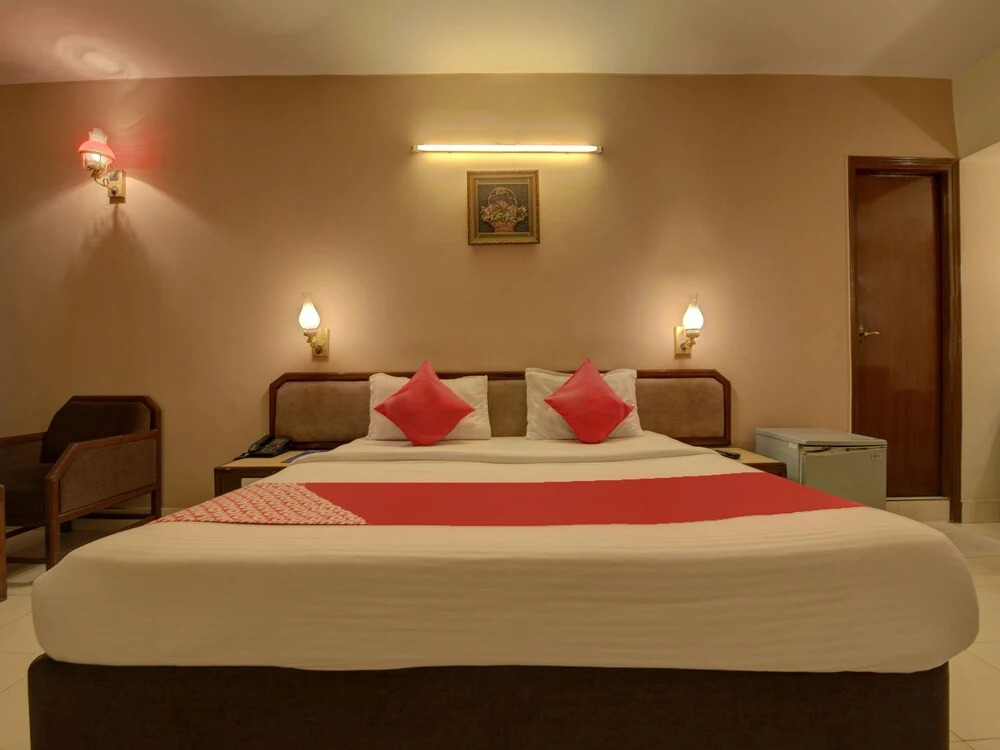 Capital O 1864 Hotel Yuvraj