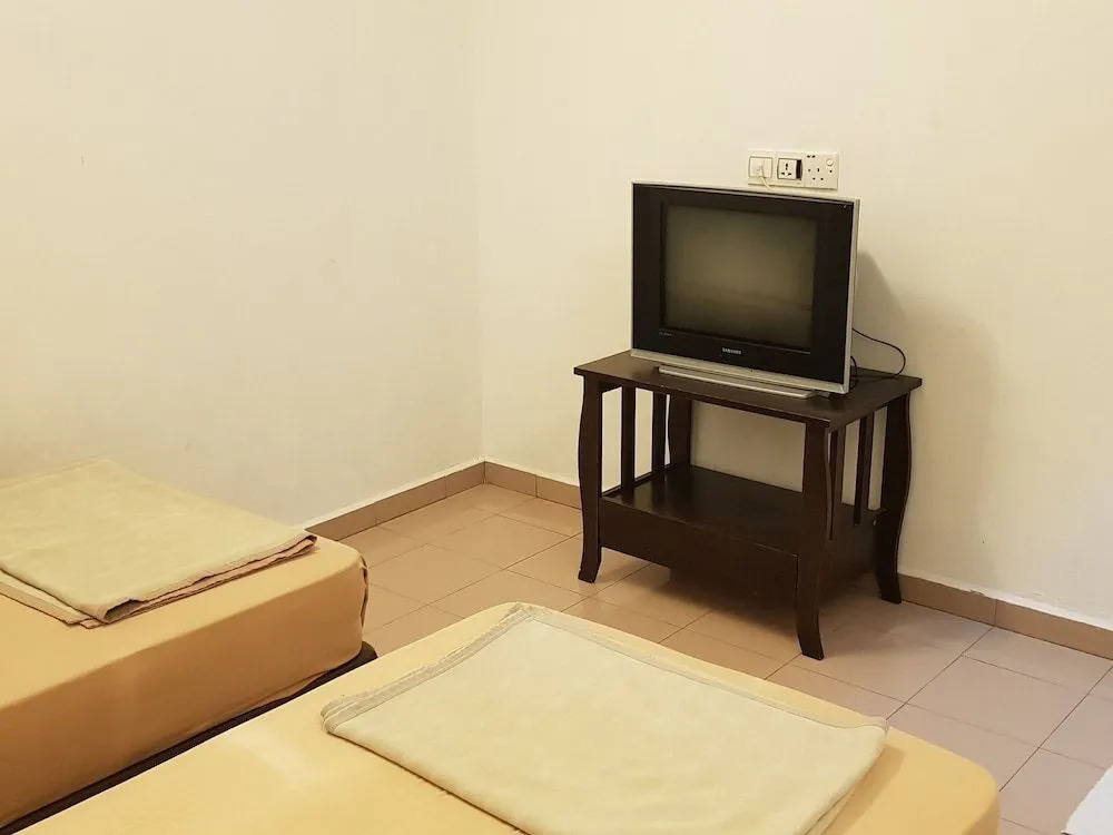 OYO 89705 Nexus Hotel