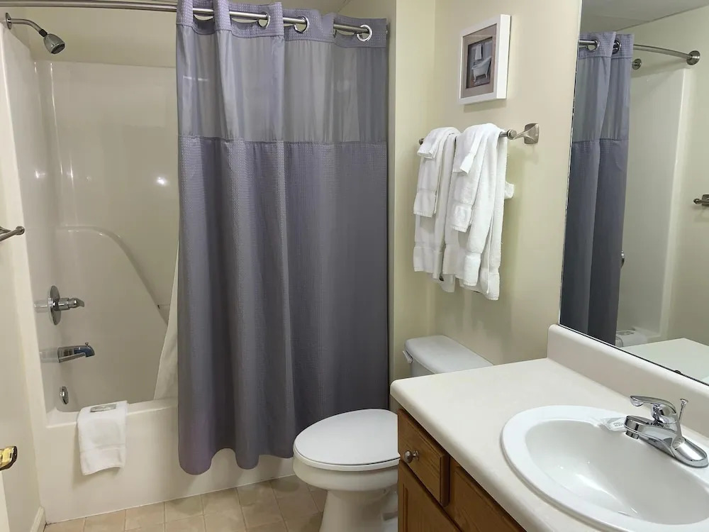 Whispering Pines 133