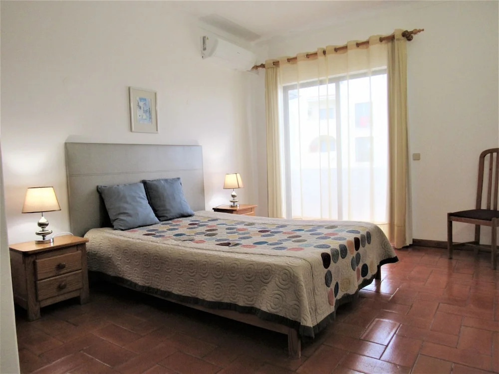 Albufeira 2 Rooms Central Large Apart, Pool, Wifi