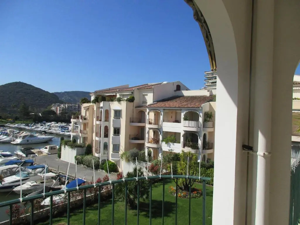 F3 Ile Marina Mandelieu La Napoule