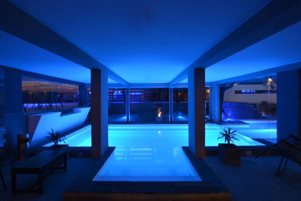 Piazza Hotel