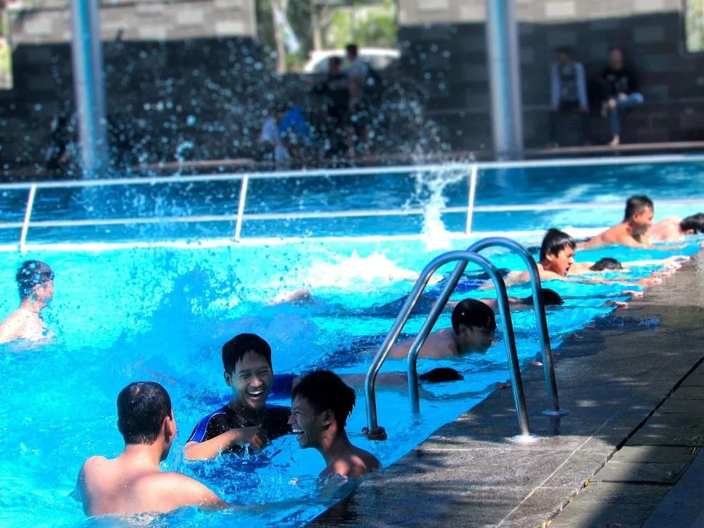 Whiz Residence Darmo Harapan Surabaya