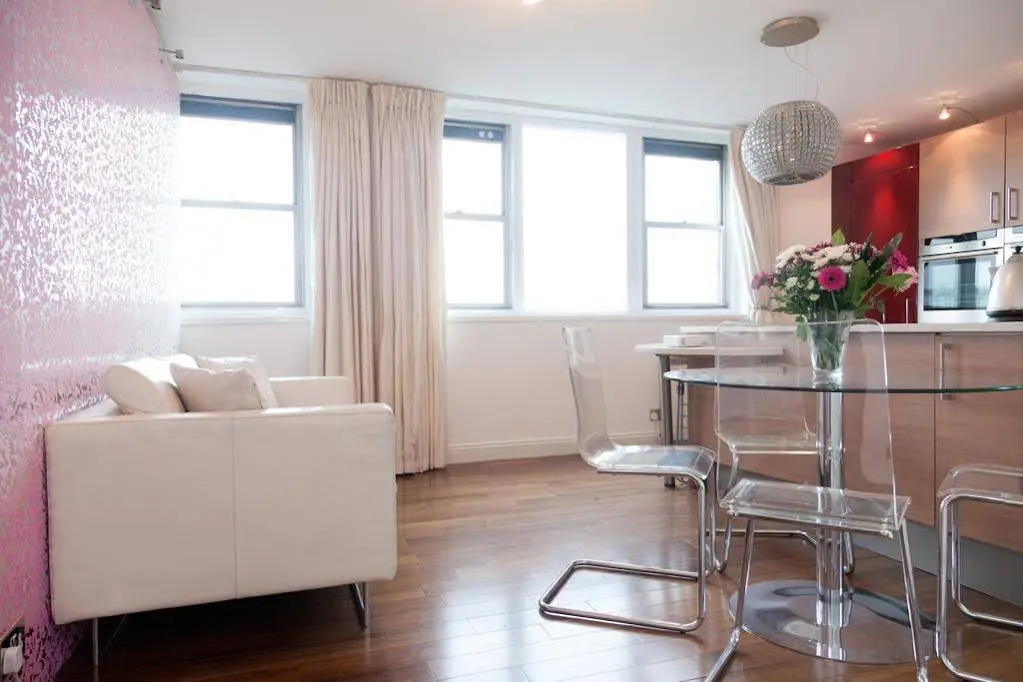 London Dream House - Piccadilly apartment