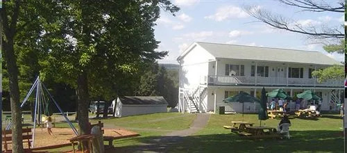 Gavin's Irish Country Inn