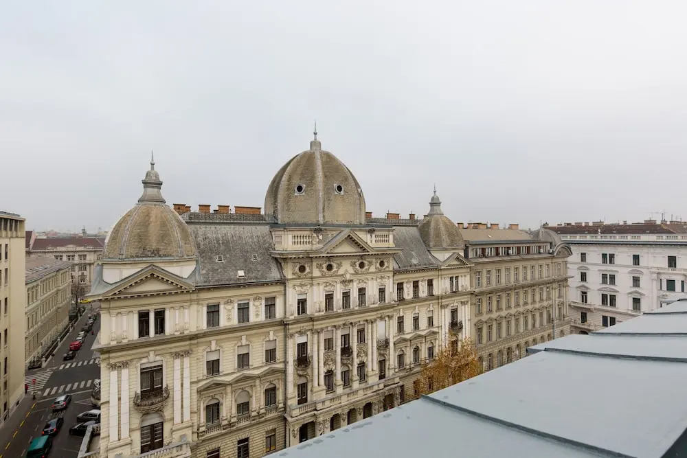 Apartment Top 5