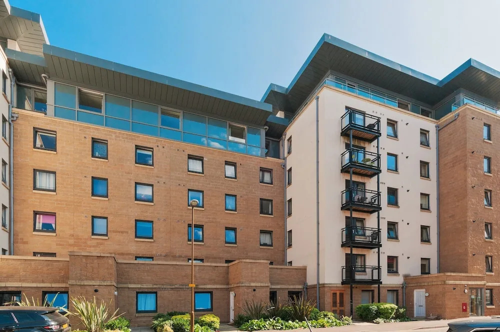 This fantastic 3 bed ground floor apartment has private parking too!