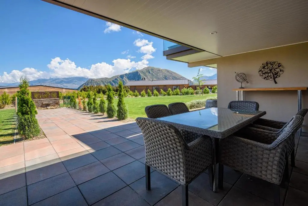 Mt Gold Haven - Sleeps 8 - Lake & Mountain Views