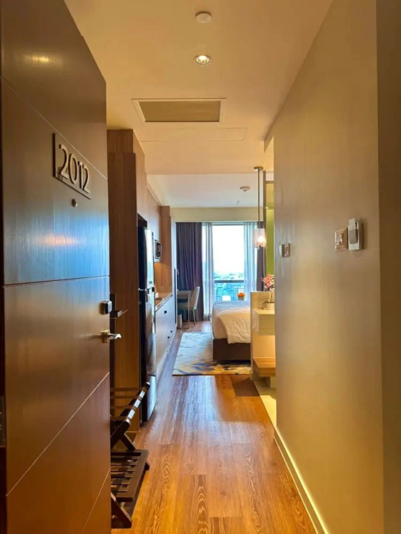 Cozy Retreat King Suite
