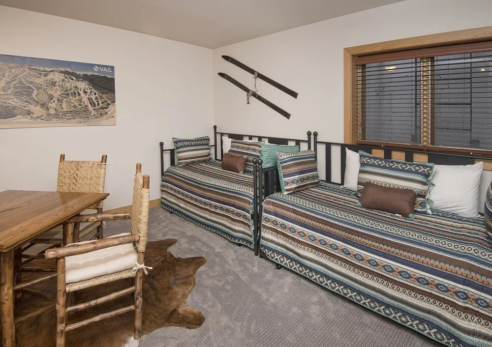 2109 B Chamonix 4 Bedroom Home by RedAwning