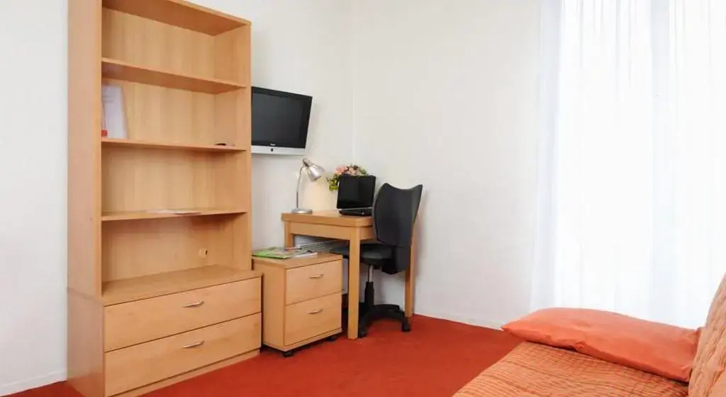 Séjours & Affaires Paris-Nanterre