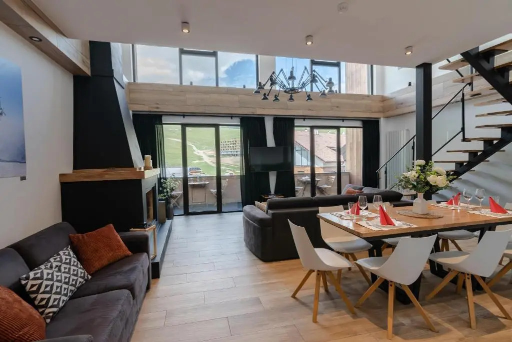 7 Senses Luxury Apartment
