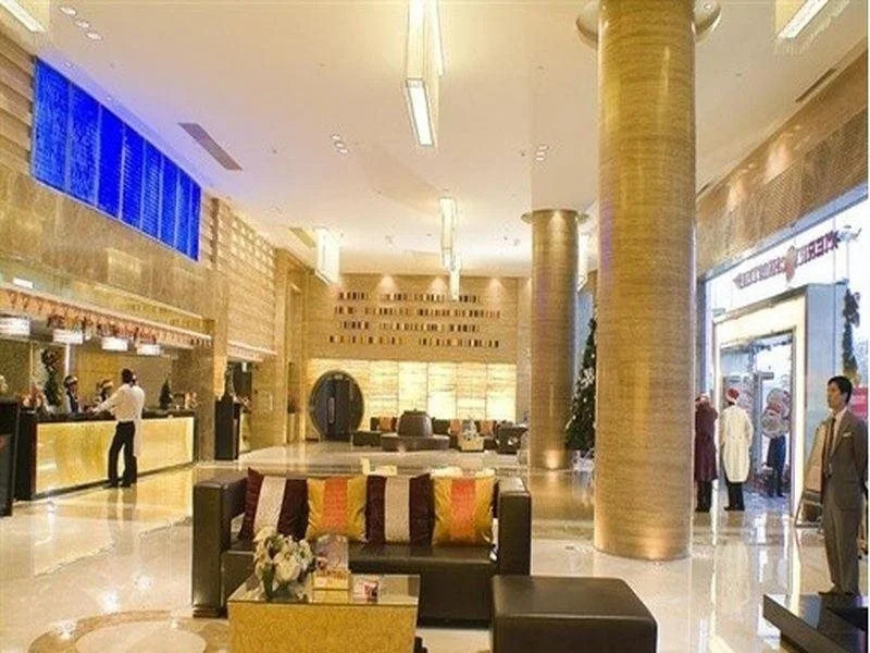 Silvery Holiday Spa And Club