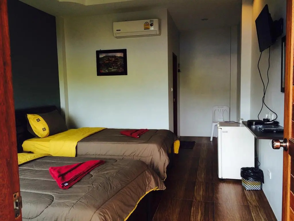 Maehaad Garden Inn