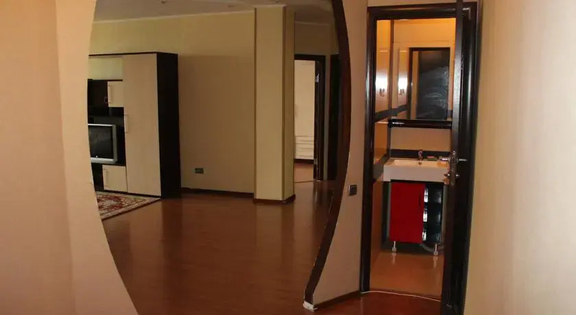 Houseroom F