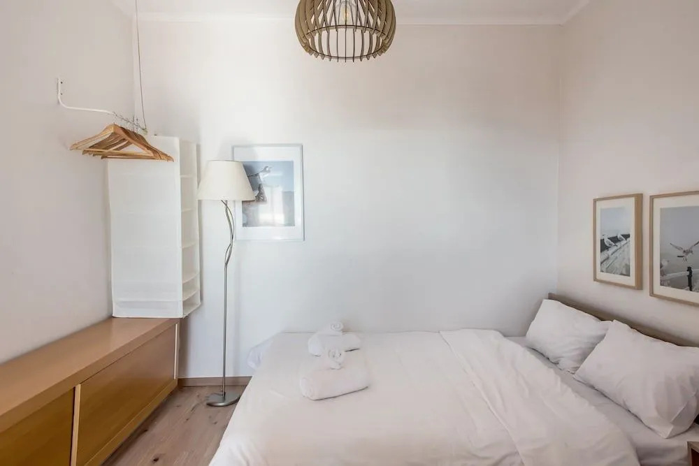 #Halu! - Spacious Home with Sea View