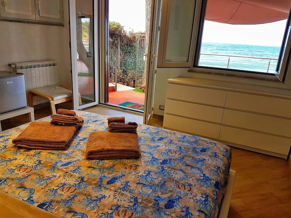 Brezza Marina Guesthouse